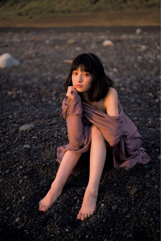 吉川愛 水着 写真集 画像
