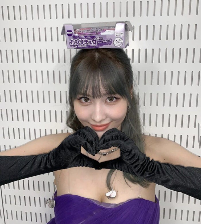 モモ