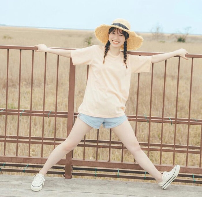 守屋麗奈の水着姿！