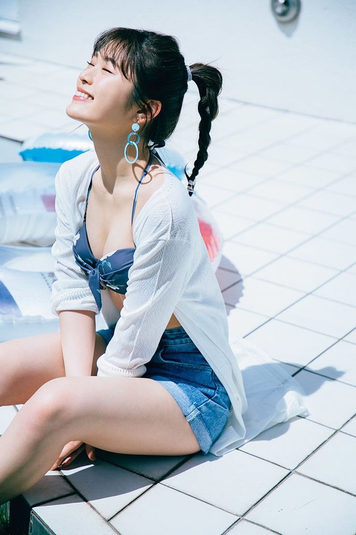 【NMB48・渋谷凪咲】水着姿が100倍可愛くなる♡三つ編みポニーテール | Ray(レイ)