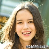 秋本レイラニ、可愛すぎて全人類を虜にする！？ プロフィールから最新情報まで徹底解剖！