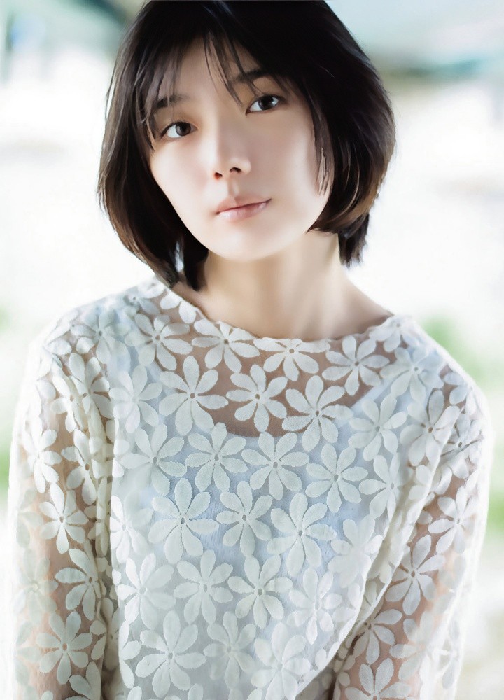 グラビアの藤吉夏鈴ちゃん