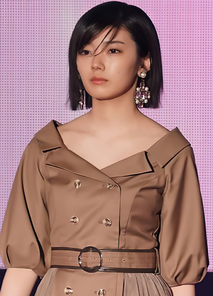 グラビアの藤吉夏鈴ちゃん