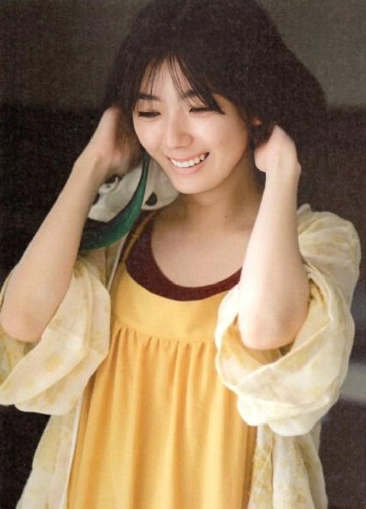グラビアの藤吉夏鈴ちゃん