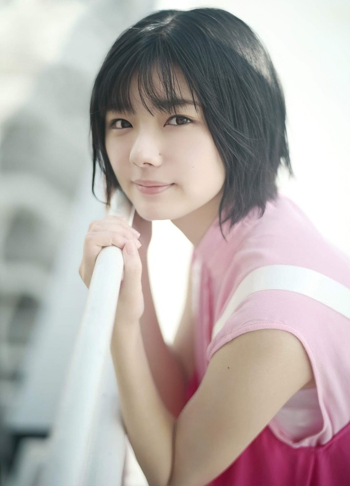 グラビアの藤吉夏鈴ちゃん