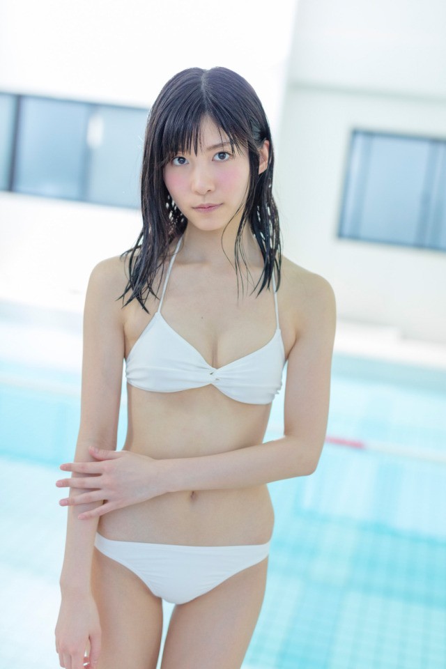 谷口めぐ 水着