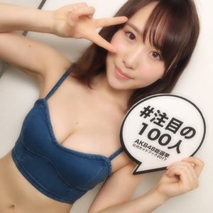 高橋朱里と川栄李奈