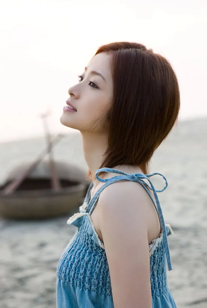 上戸彩