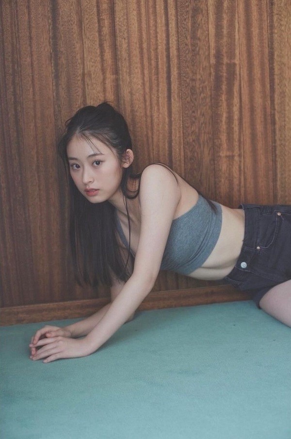 井本彩花