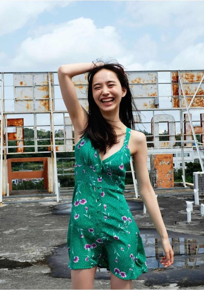 井桁弘恵
