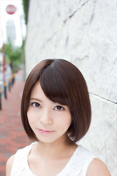 吉崎綾