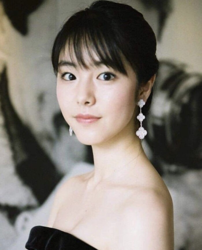 唐田えりか