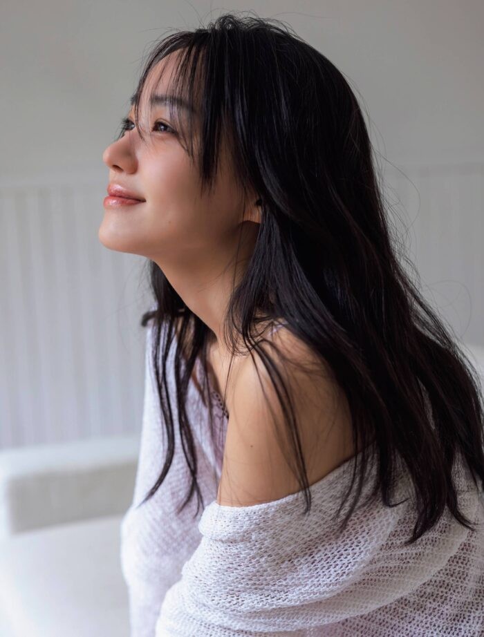 奈緒ってどんな人？ 最新情報から水着姿まで徹底解剖！
