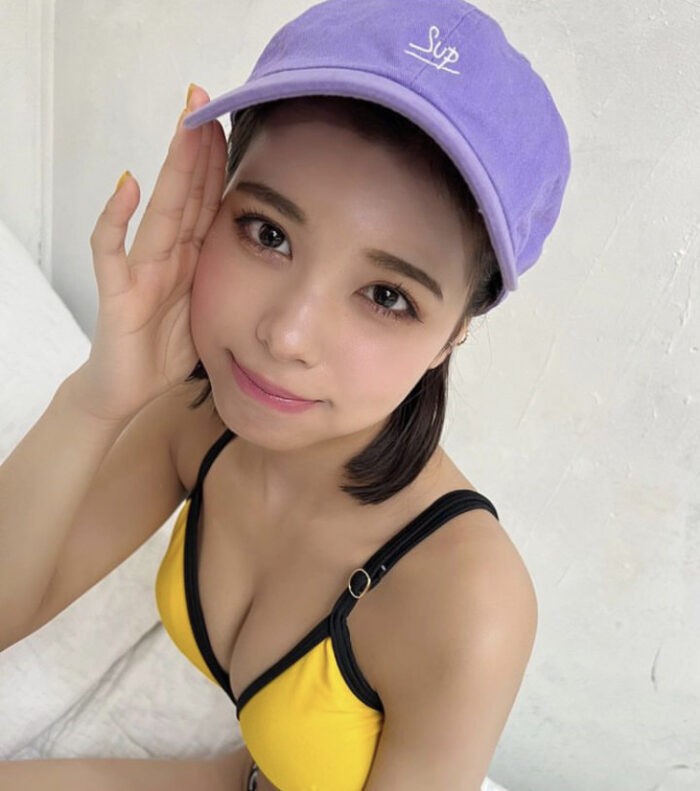 宮崎あみさ