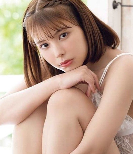 宮崎あみさ