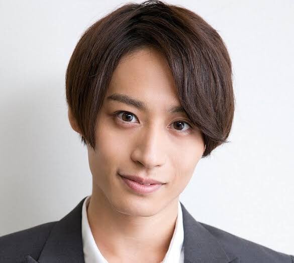 山本彩