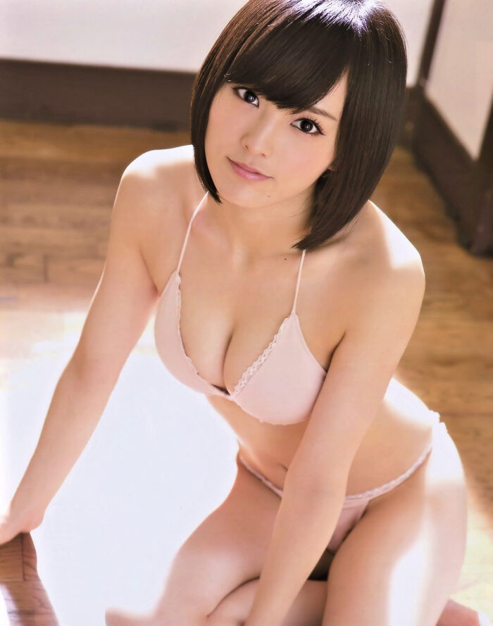 山本彩