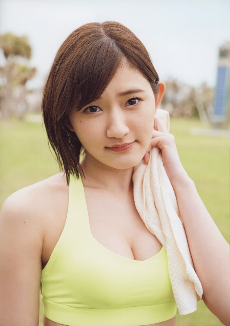 川村文乃(アンジュルム)