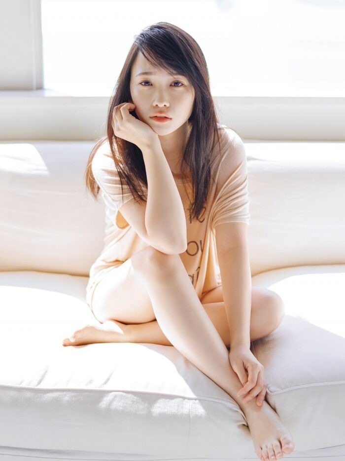 川栄李奈