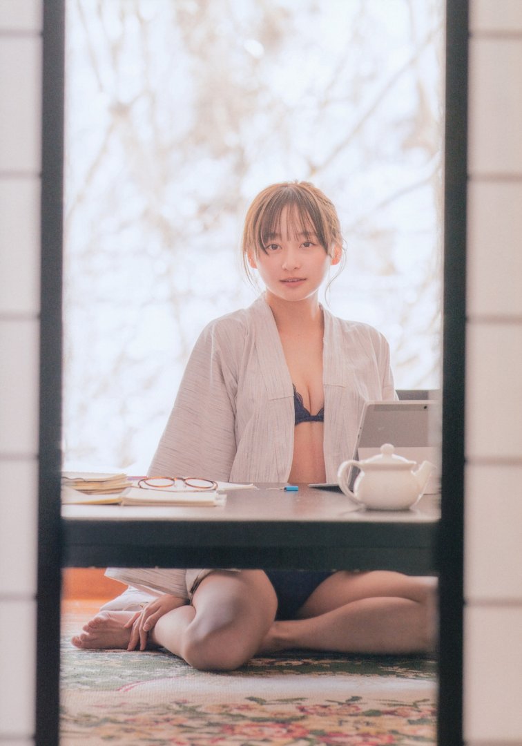影山優佳