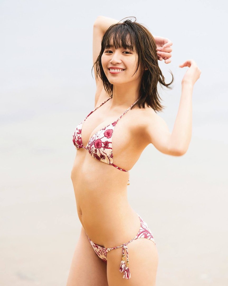 浅川梨奈