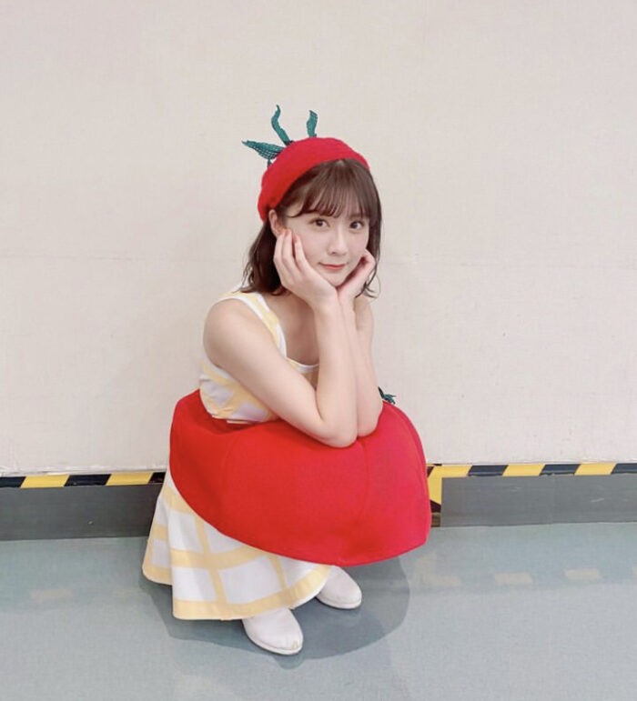 清水麻璃亜