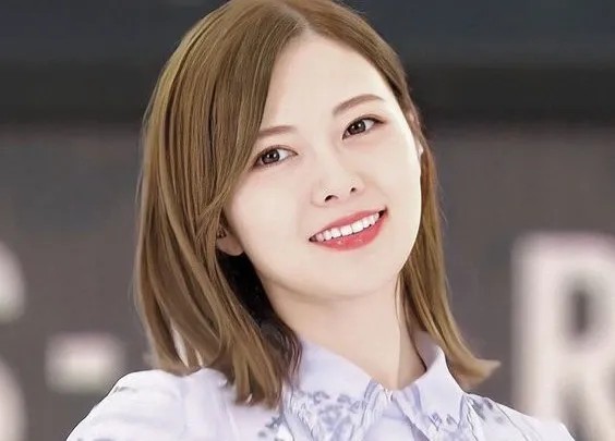 白石麻衣に熱愛、結婚秒読み！？まいやんの恋愛遍歴を徹底解剖！