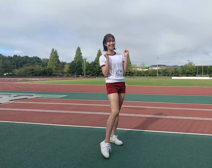 稲村亜美