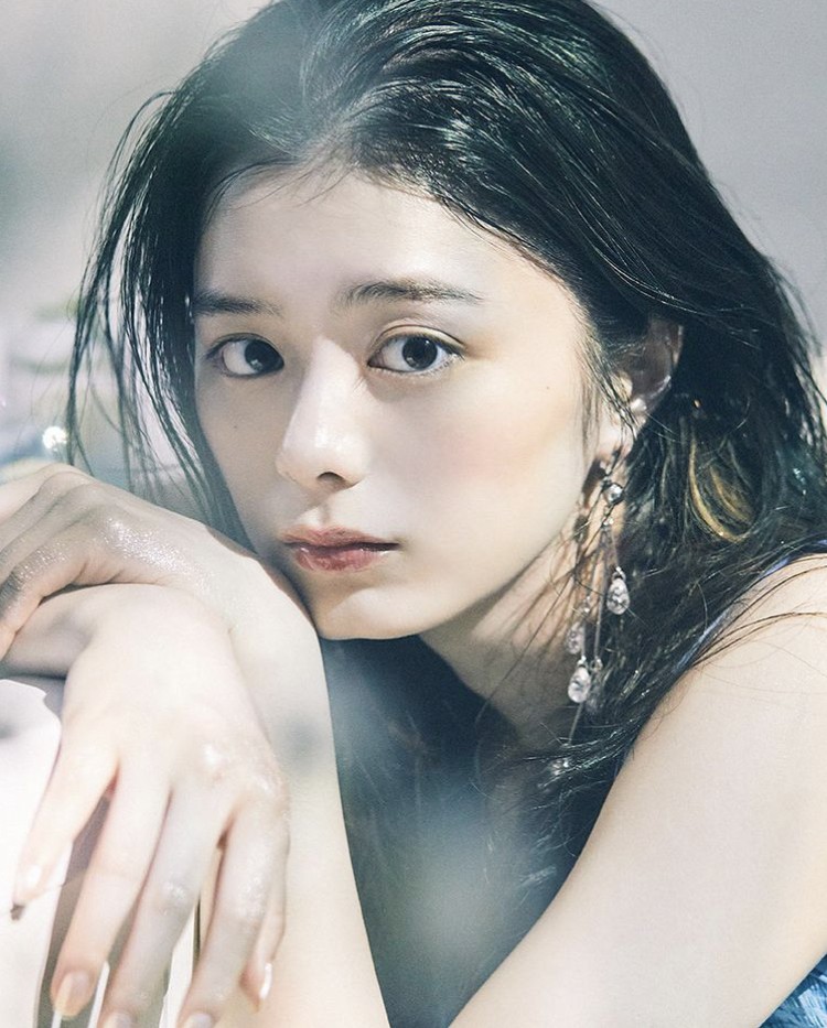 紺野彩夏