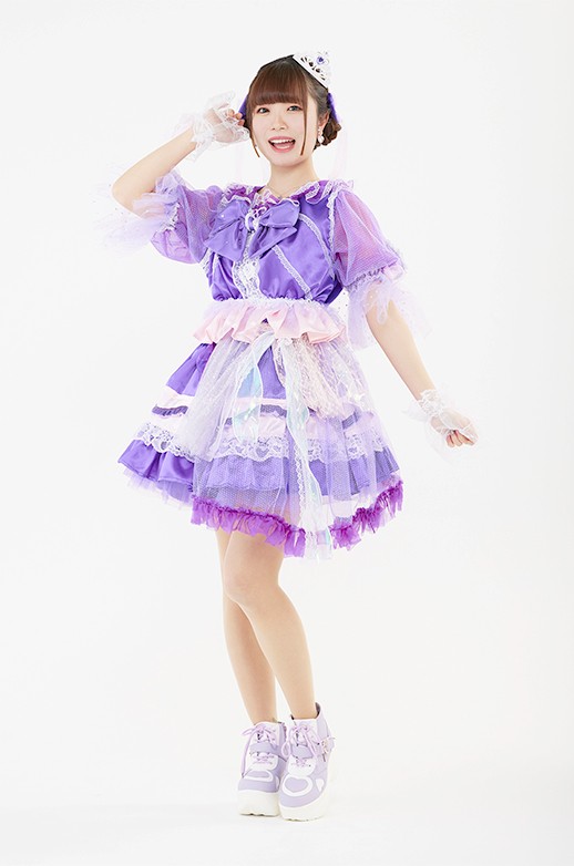 虹乃愛んな