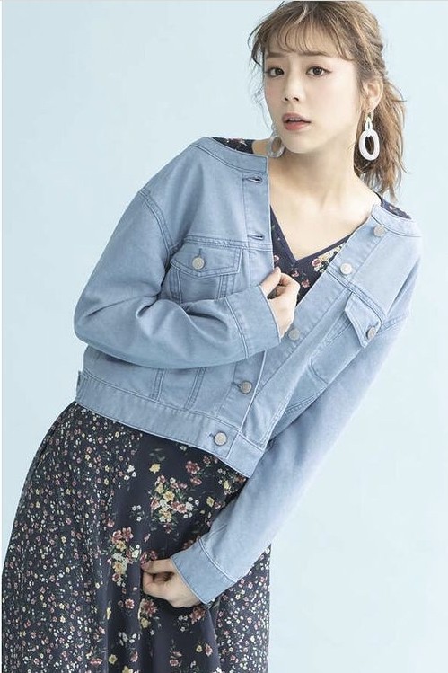 貴島明日香