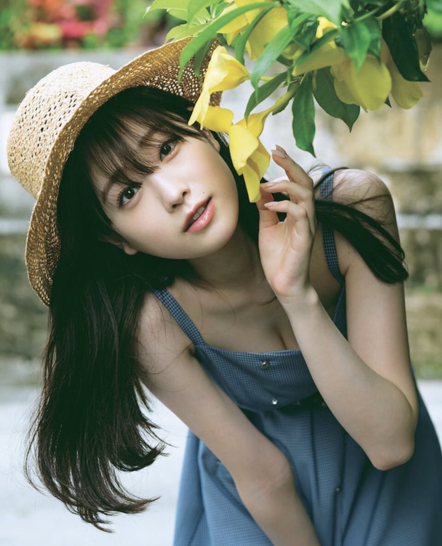 髙橋ひかる