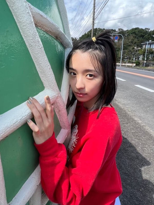 鳴海唯