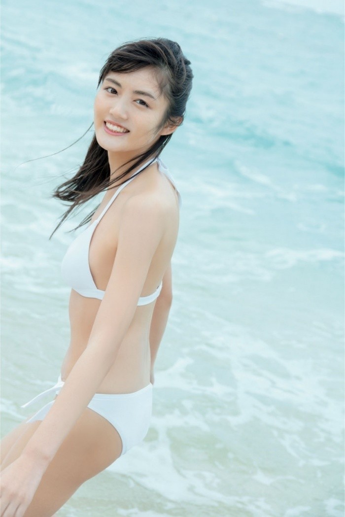 水谷果穂