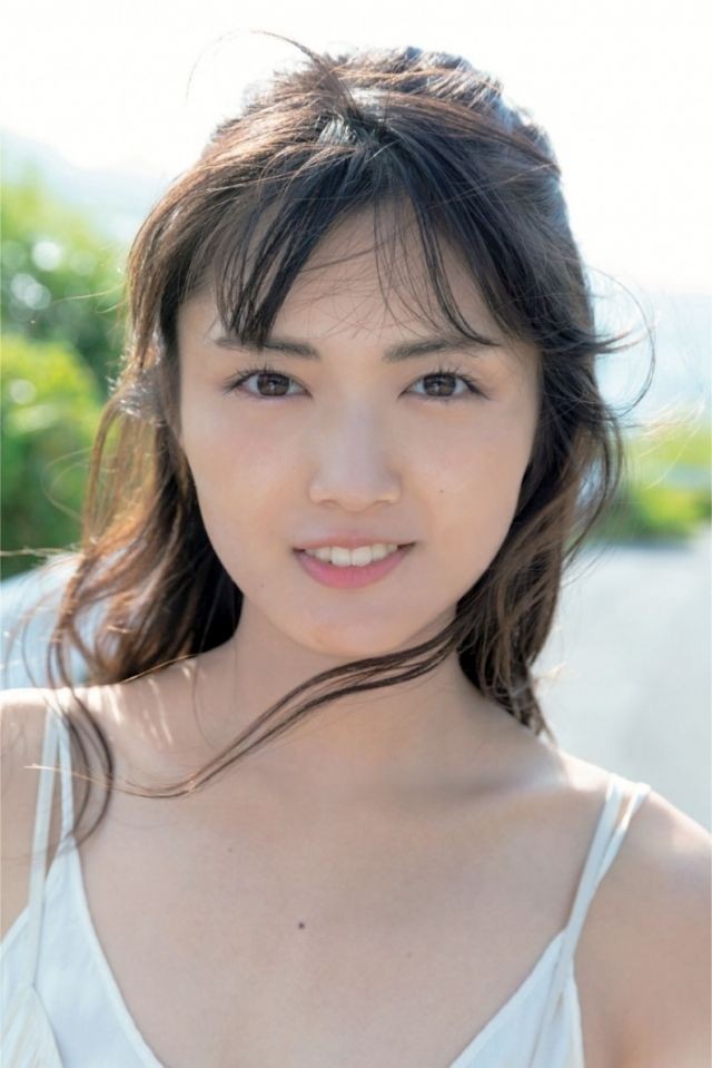 水谷果穂