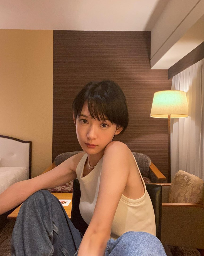穂志もえか