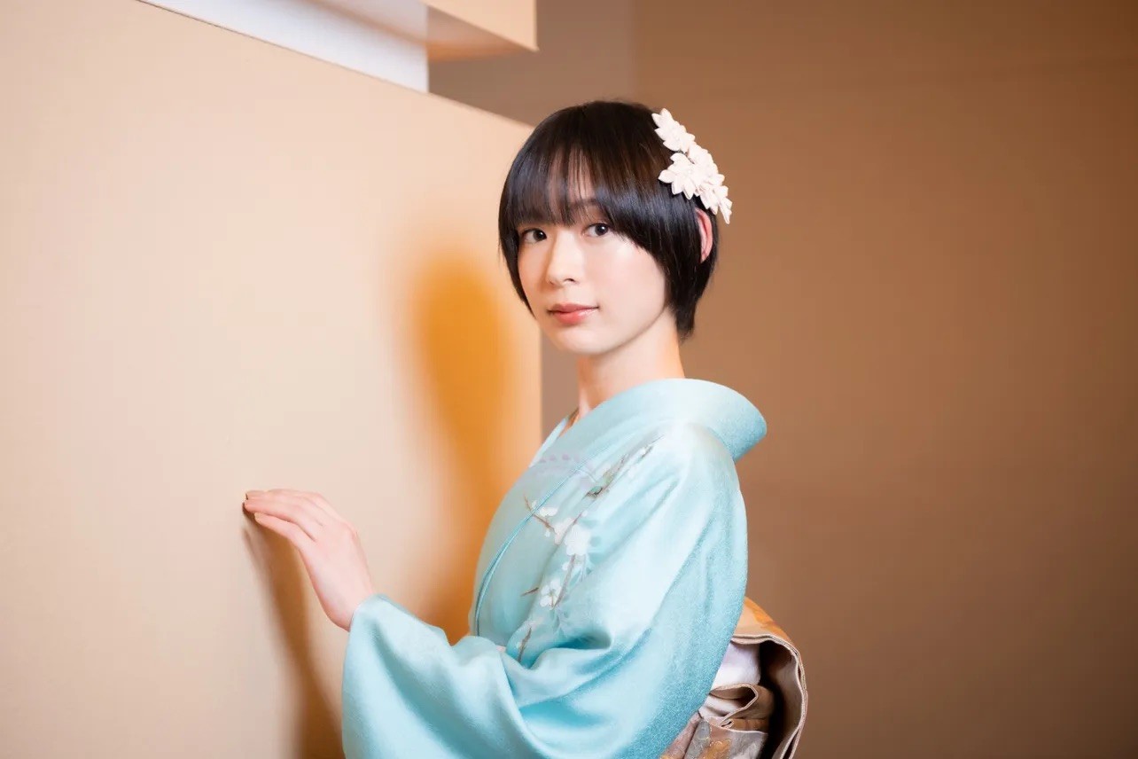 穂志もえか