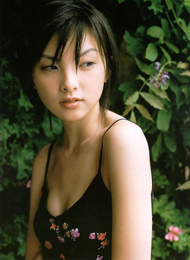 芋生悠