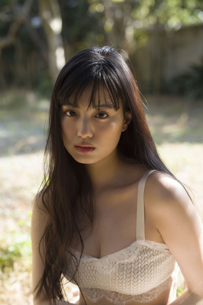 鶴嶋乃愛ちゃん、可愛すぎてマジ無理！ プロフィールから水着姿まで、全部見せちゃいます！